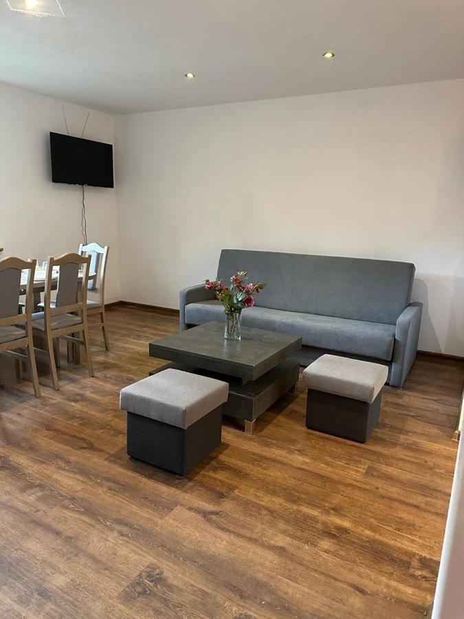 Ferienwohnung Agroturystyka Alpaka Konradow Konradow  Exterior foto